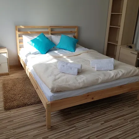 Holiday home Zakatek Alicji - Dom Z Ogrodem *