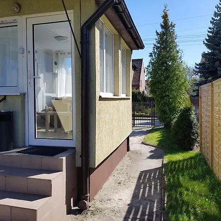Zakatek Alicji - Dom Z Ogrodem Hébergement de vacances Gdańsk